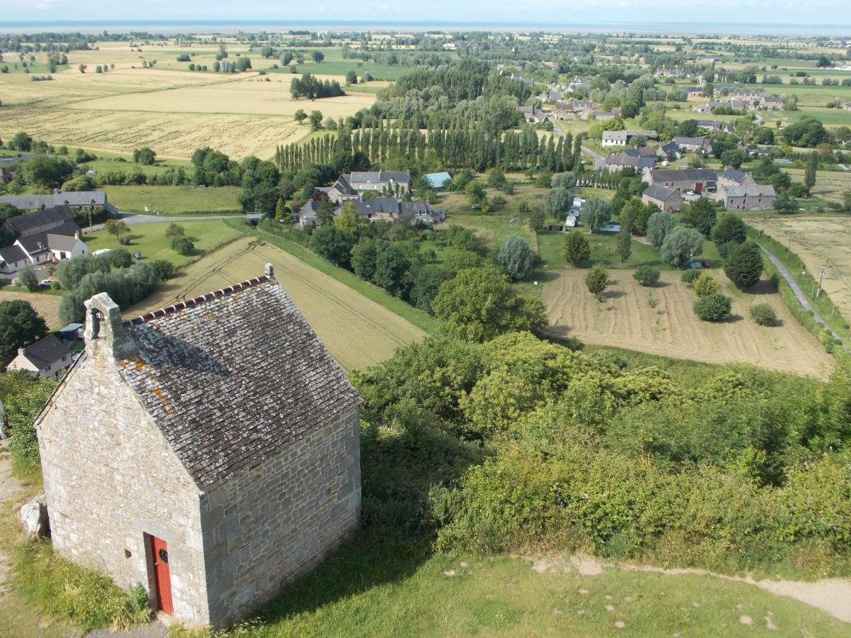 Chambre Du Retour En Enfance - Abdl Dol-de-Bretagne Exterior photo